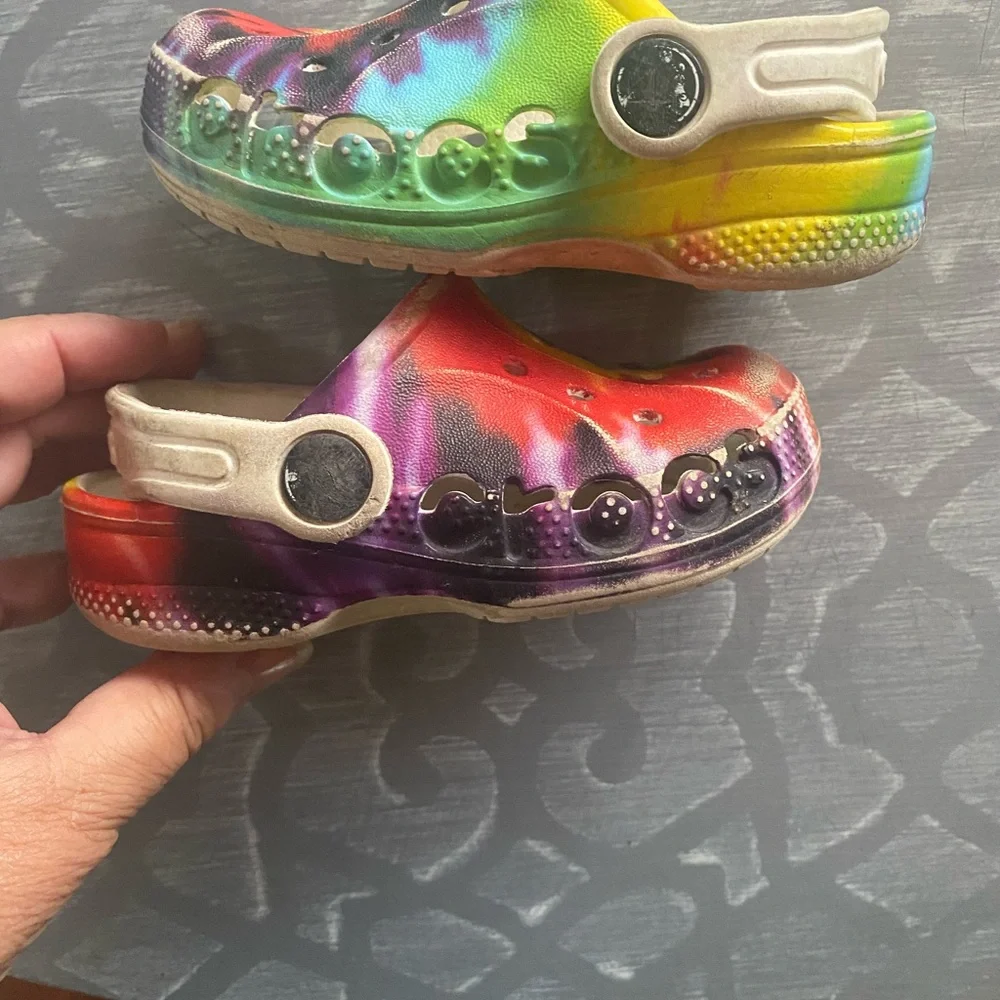 CROCS dress up